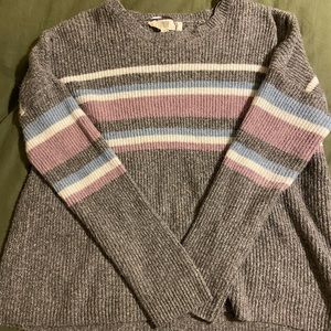 Women’s sweater